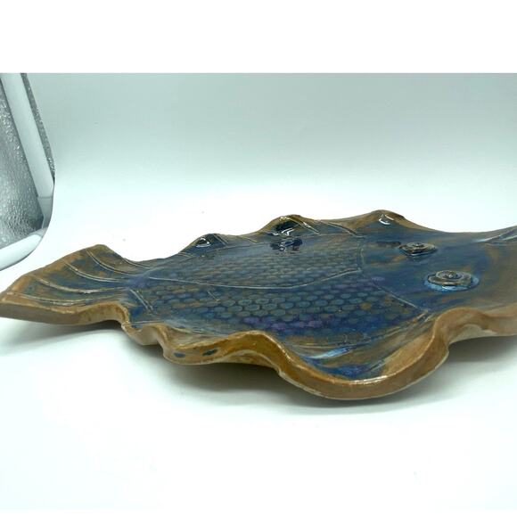 Handmade Studio‎ Ceramic Art Pottery Blue Fish Serving Plate Trinket dish SIGNED - Picture 6 of 9